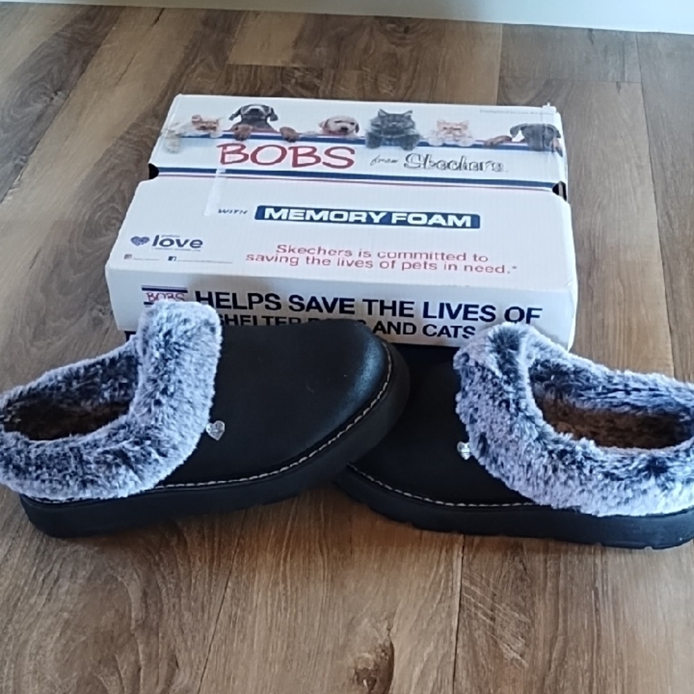 BOBS from Skechers Black Faux Fur Clog Mules - Picture 2 of 6